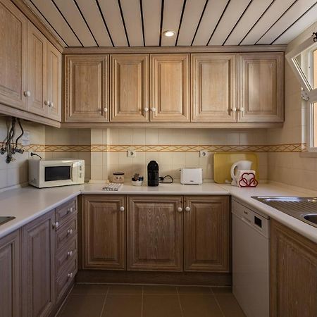Hopstays Vilamoura All In - Marina View Apartment Quarteira Exteriör bild