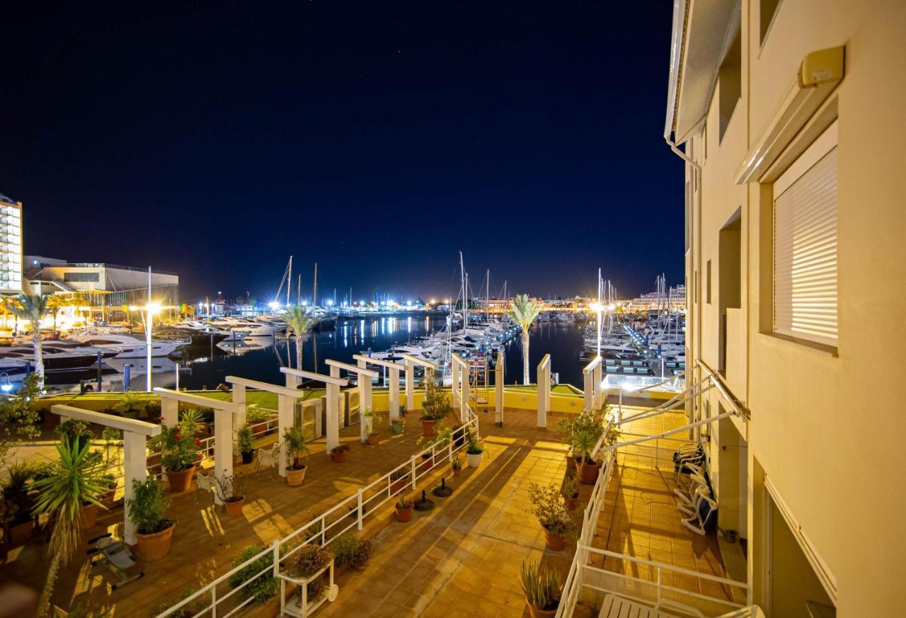 Hopstays Vilamoura All In - Marina View Apartment Quarteira Exteriör bild