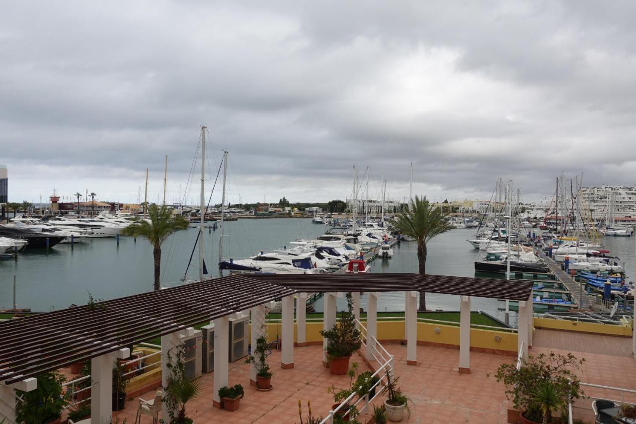 Hopstays Vilamoura All In - Marina View Apartment Quarteira Exteriör bild