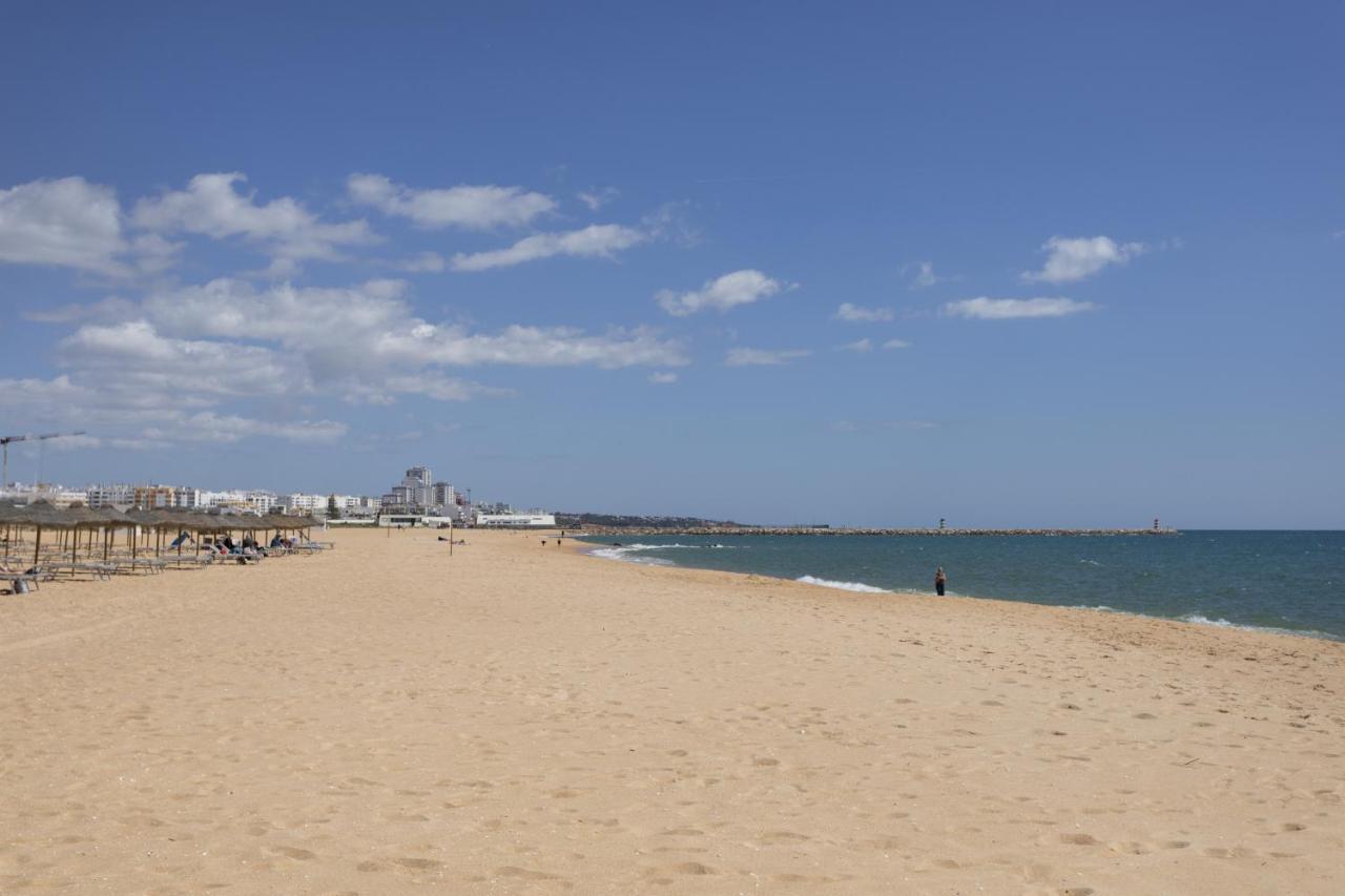 Hopstays Vilamoura All In - Marina View Apartment Quarteira Exteriör bild