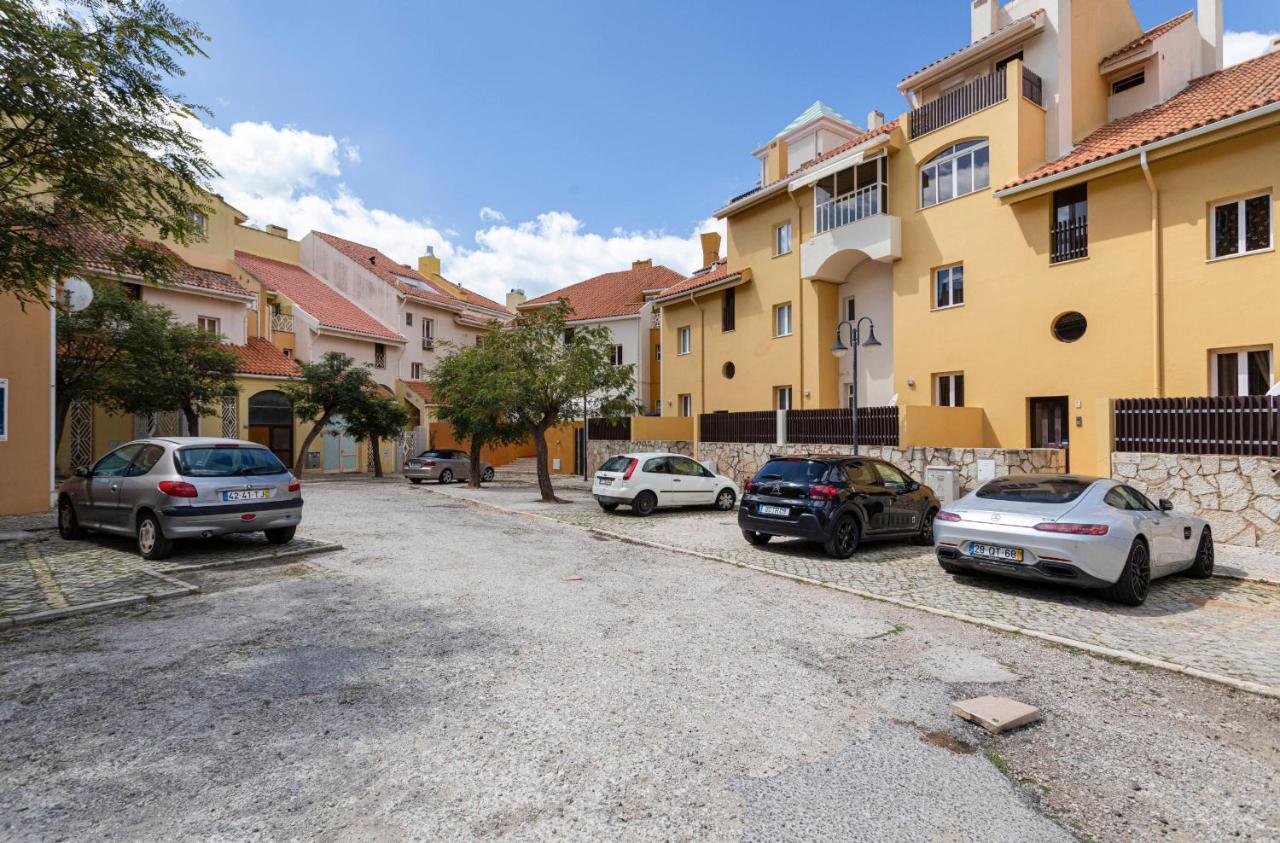 Hopstays Vilamoura All In - Marina View Apartment Quarteira Exteriör bild