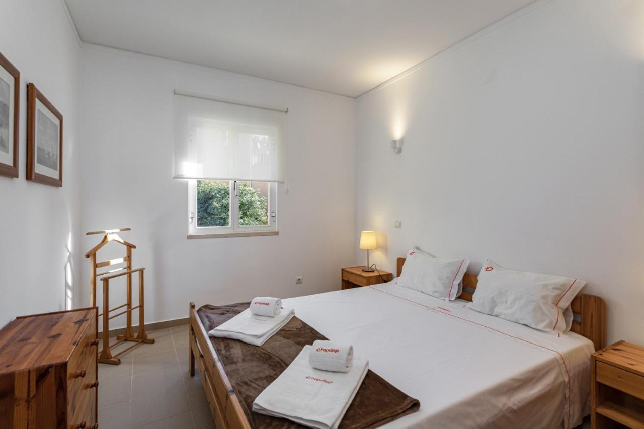 Hopstays Vilamoura All In - Marina View Apartment Quarteira Exteriör bild